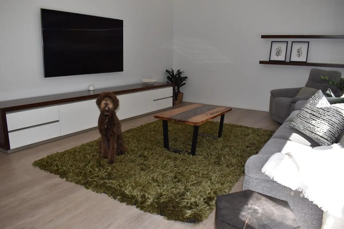 Solterra Estate Luxury Sunshine Coast Oasis Close To Airport And Beach Mudjimba Holiday home